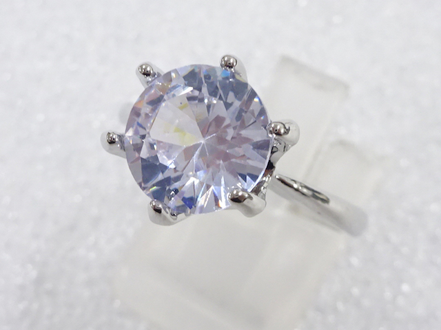 JAPANESE KIMONO / ANTIQUE CRYSTAL RING (SIZE 15)